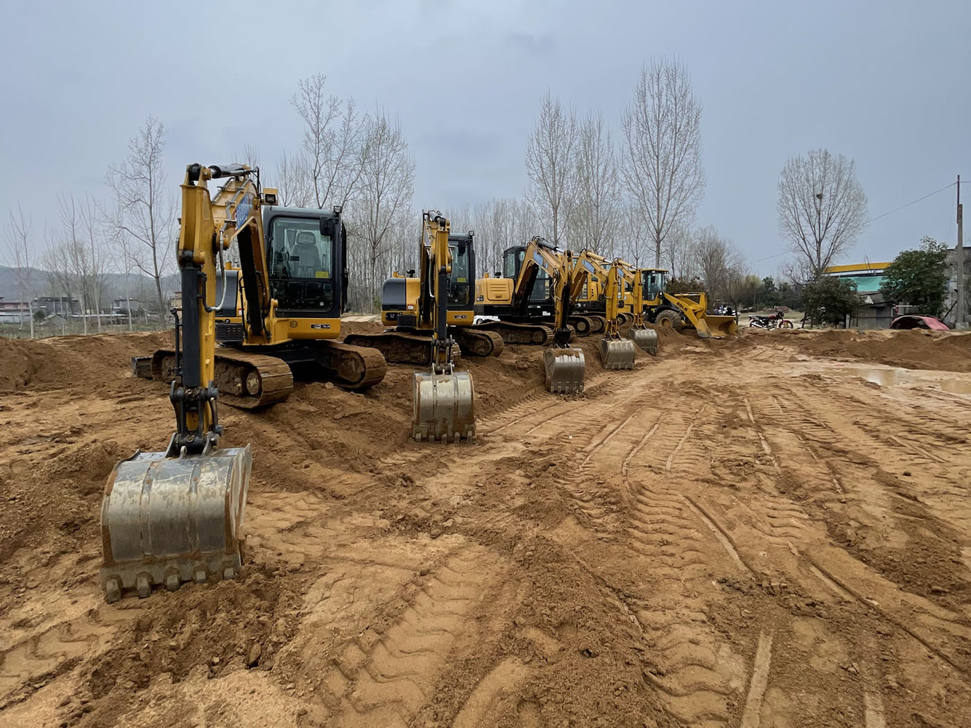 商城县挖掘机教学